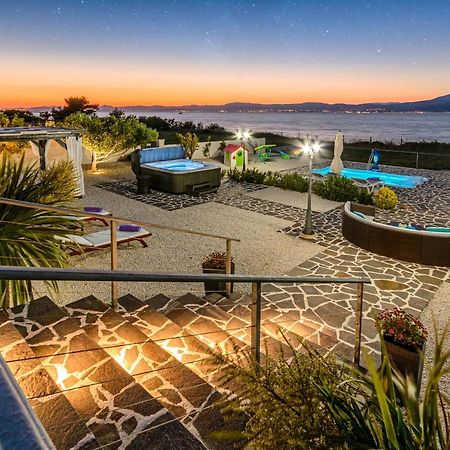 Villa Mis Супетар Экстерьер фото