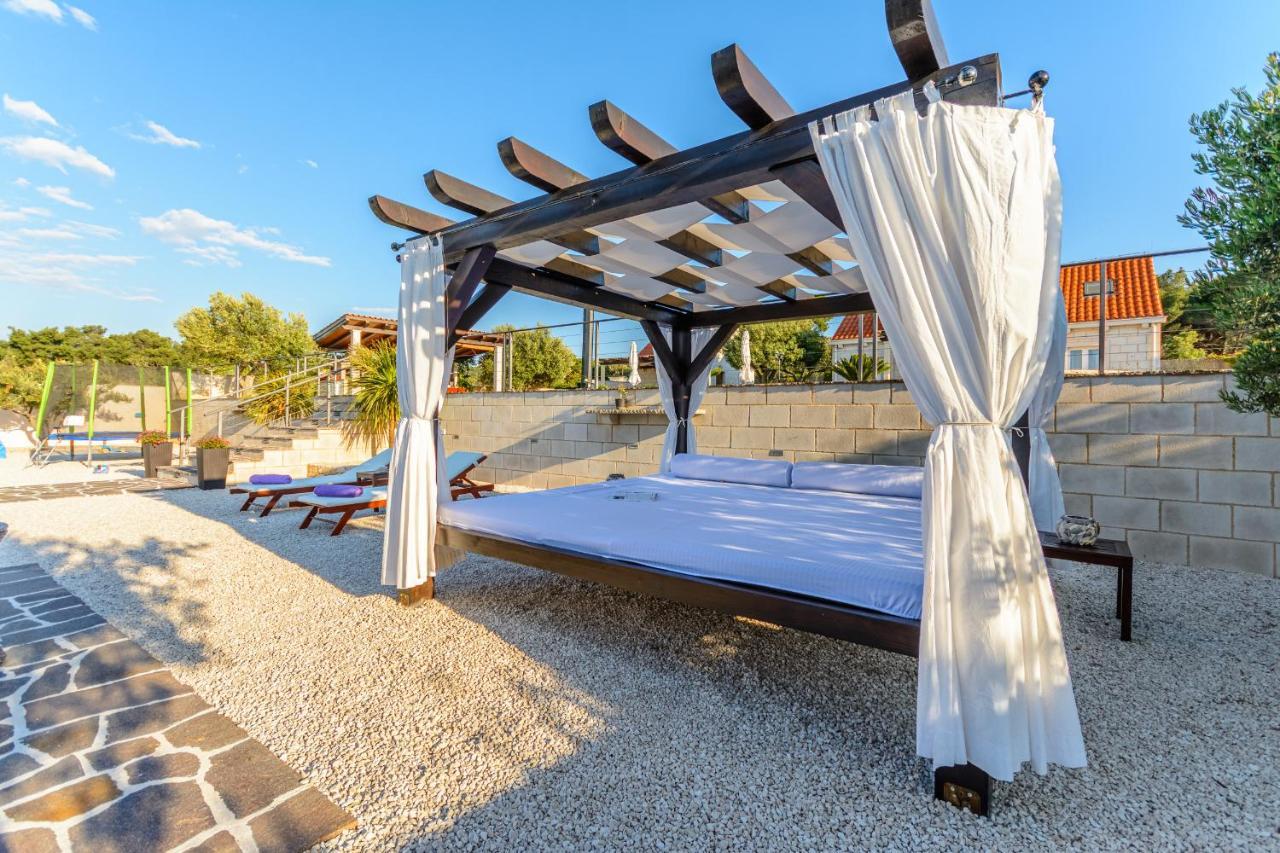 Villa Mis Супетар Экстерьер фото