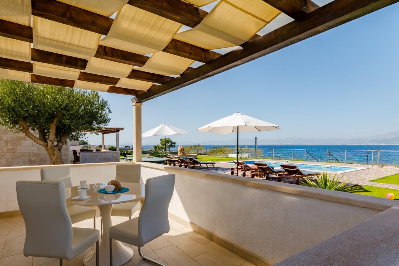 Villa Mis Супетар Экстерьер фото